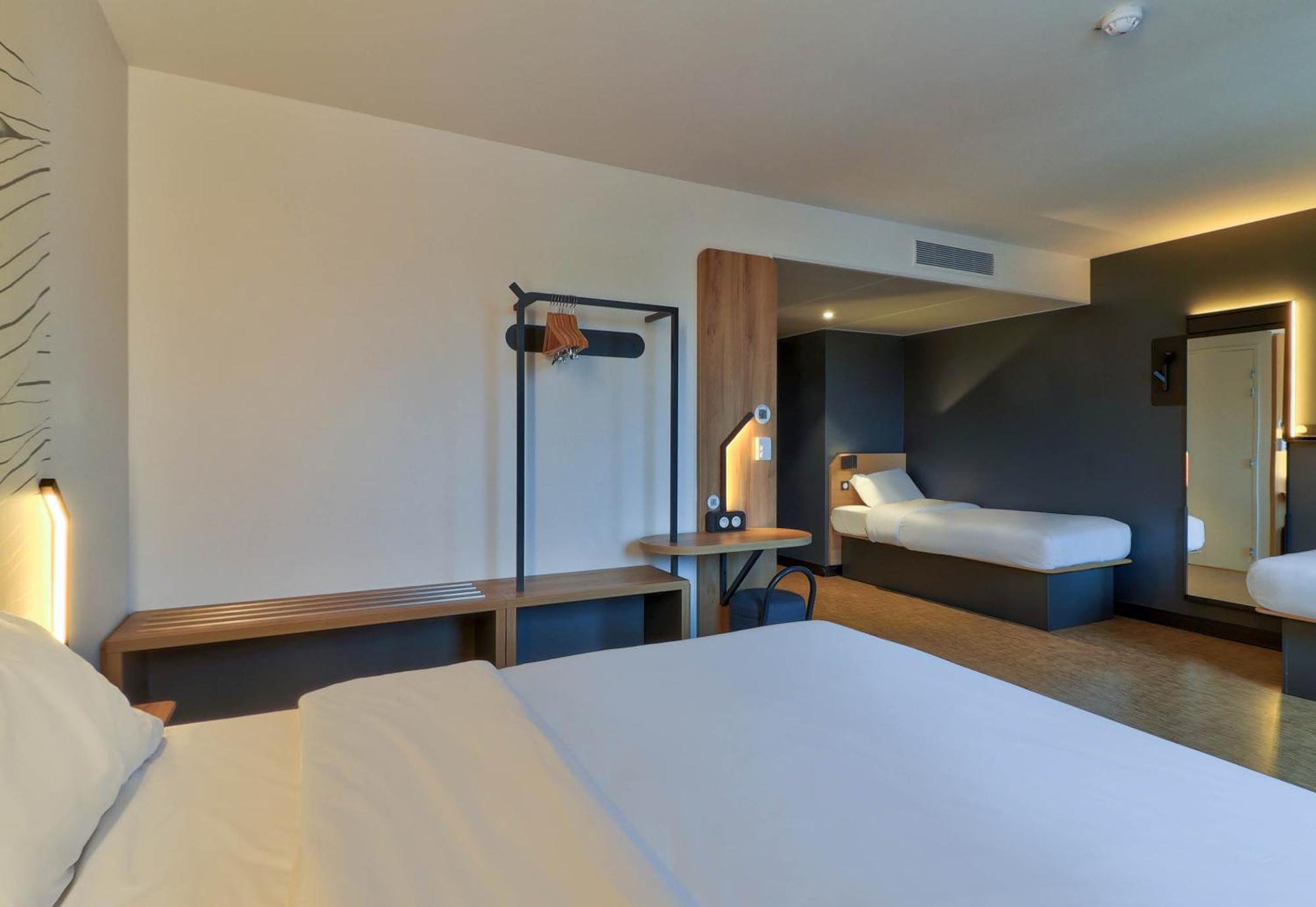 B&B Hotel Dijon Valmy Toison D'Or Exterior photo